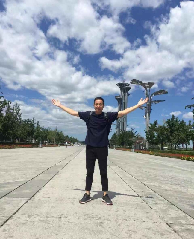 林东的第一张照片--基隆闪婚服务中心