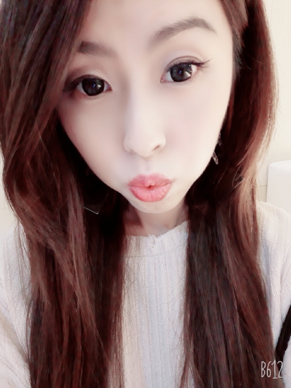 琳琳的第一张照片--基隆闪婚服务中心