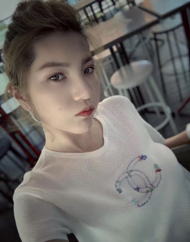 冷冷清秋的第一张照片--基隆闪婚服务中心