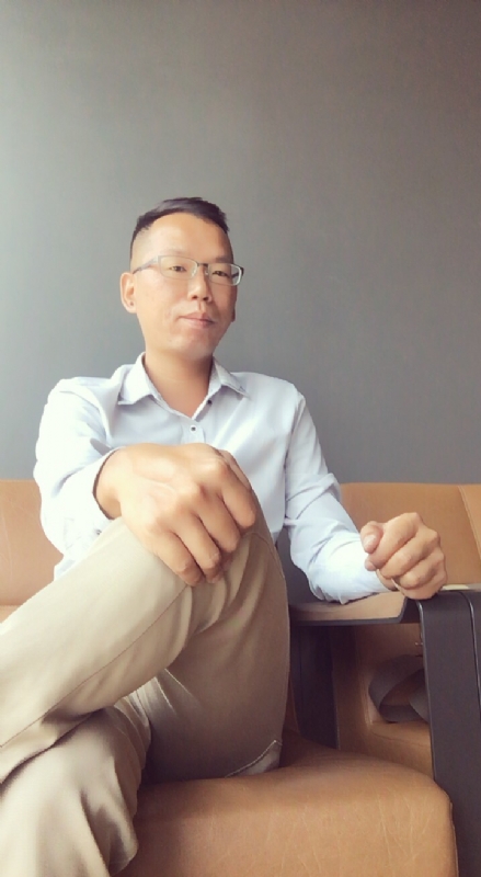 LI的第一张照片--基隆闪婚服务中心