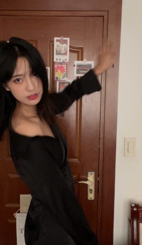李美嘉的第三张照片--基隆闪婚服务中心