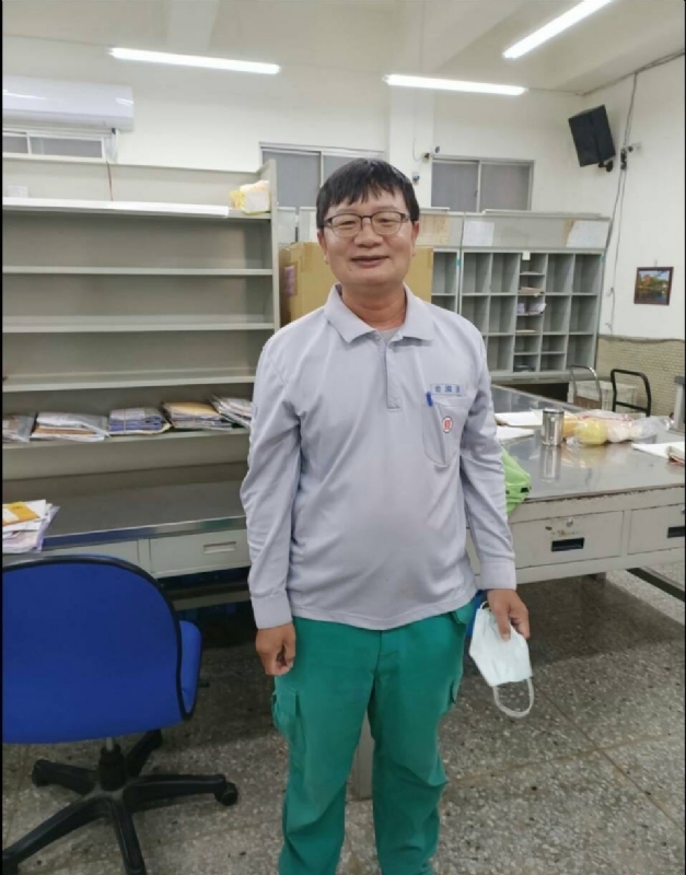 全村的希望的第一张照片--基隆闪婚服务中心