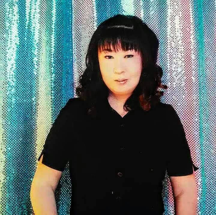 小華的第一张照片--基隆闪婚服务中心