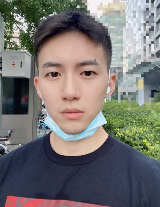 绝世大冤种的第一张照片--基隆闪婚服务中心