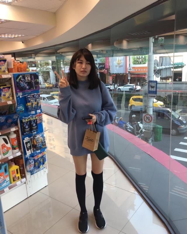 茜茜的第一张照片--基隆闪婚服务中心