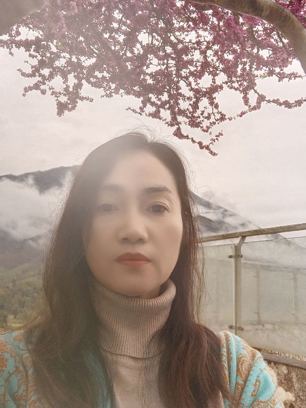 悠然馨歆的第一张照片--基隆闪婚服务中心