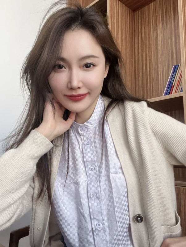 Anne林的第一张照片--基隆闪婚服务中心