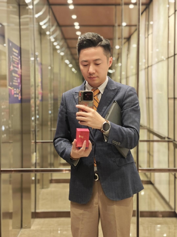 陳生的第一张照片--基隆闪婚服务中心